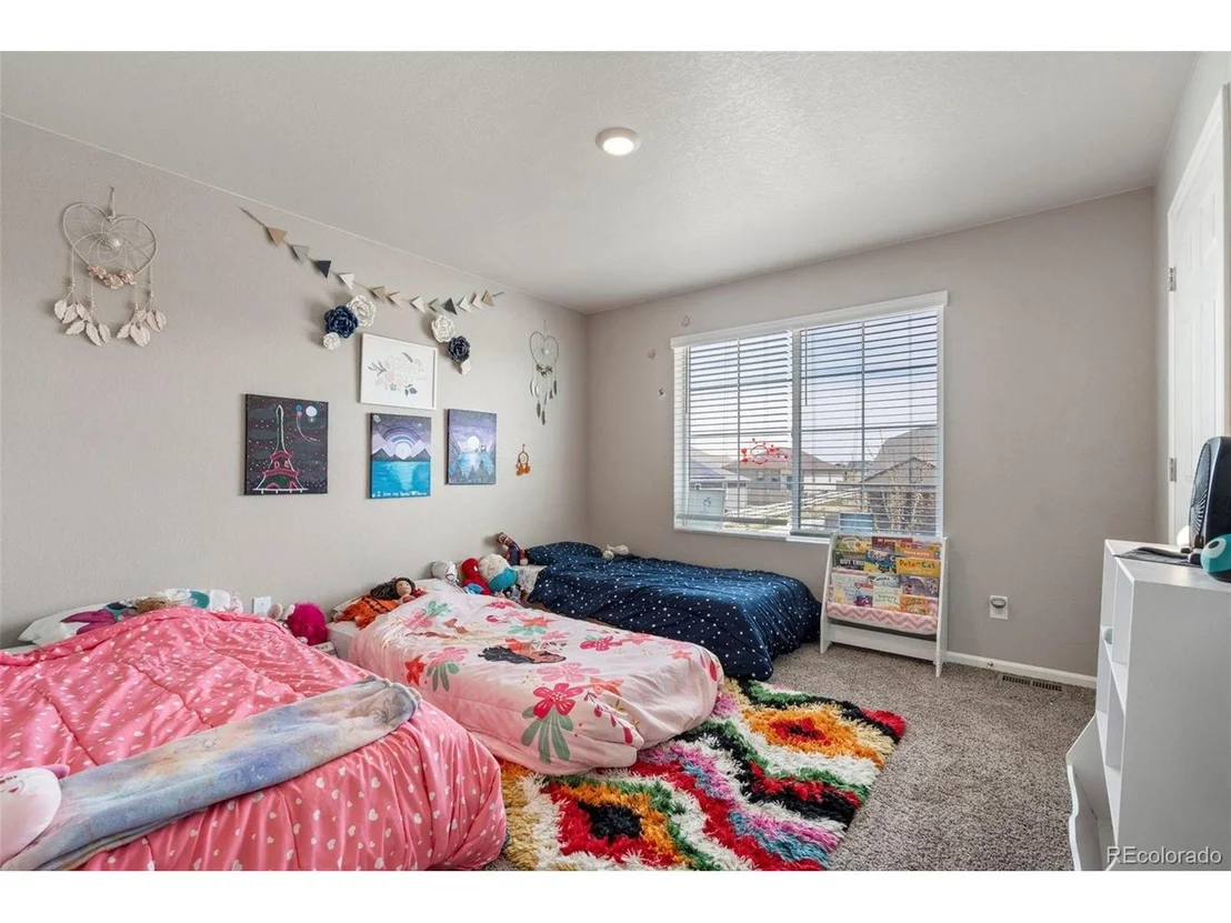 Photo of 7325 Fraser Cir