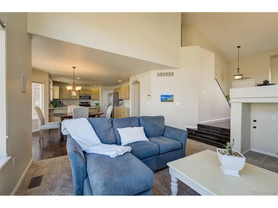 Photo of 10168 Foxridge Cir
