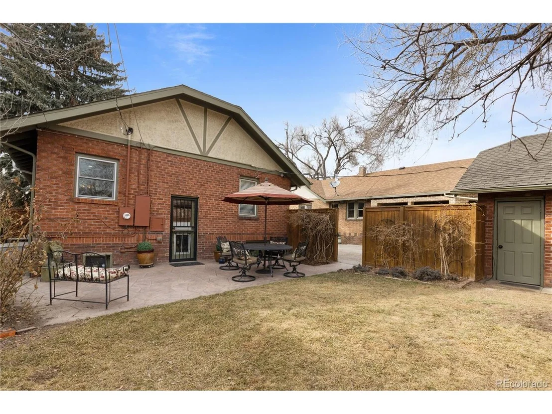 Photo of 1620 Elm St