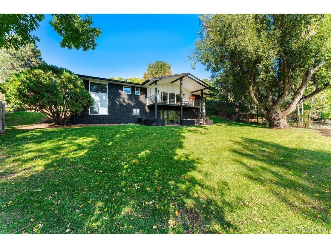 Photo of 1401 Hillside Dr