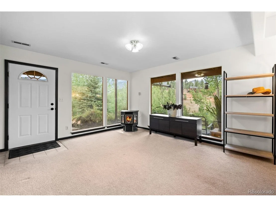 Photo of 1682 Clark Rd
