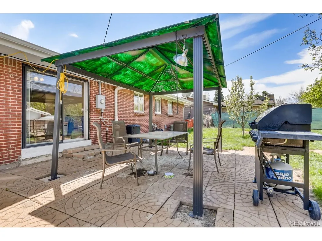 Photo of 359 Kingston St