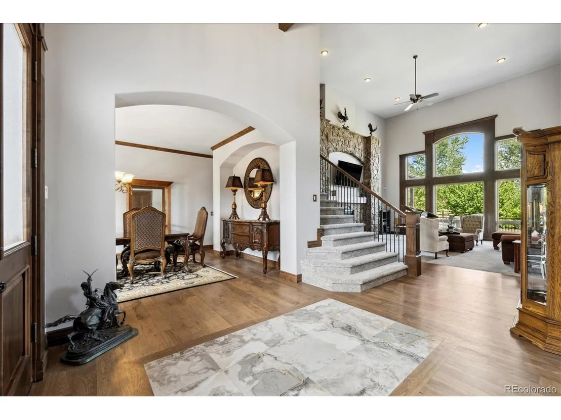 Photo of 4923 Raintree Cir