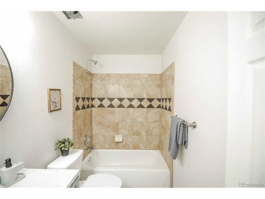 Photo of 5446 W 115th Pl