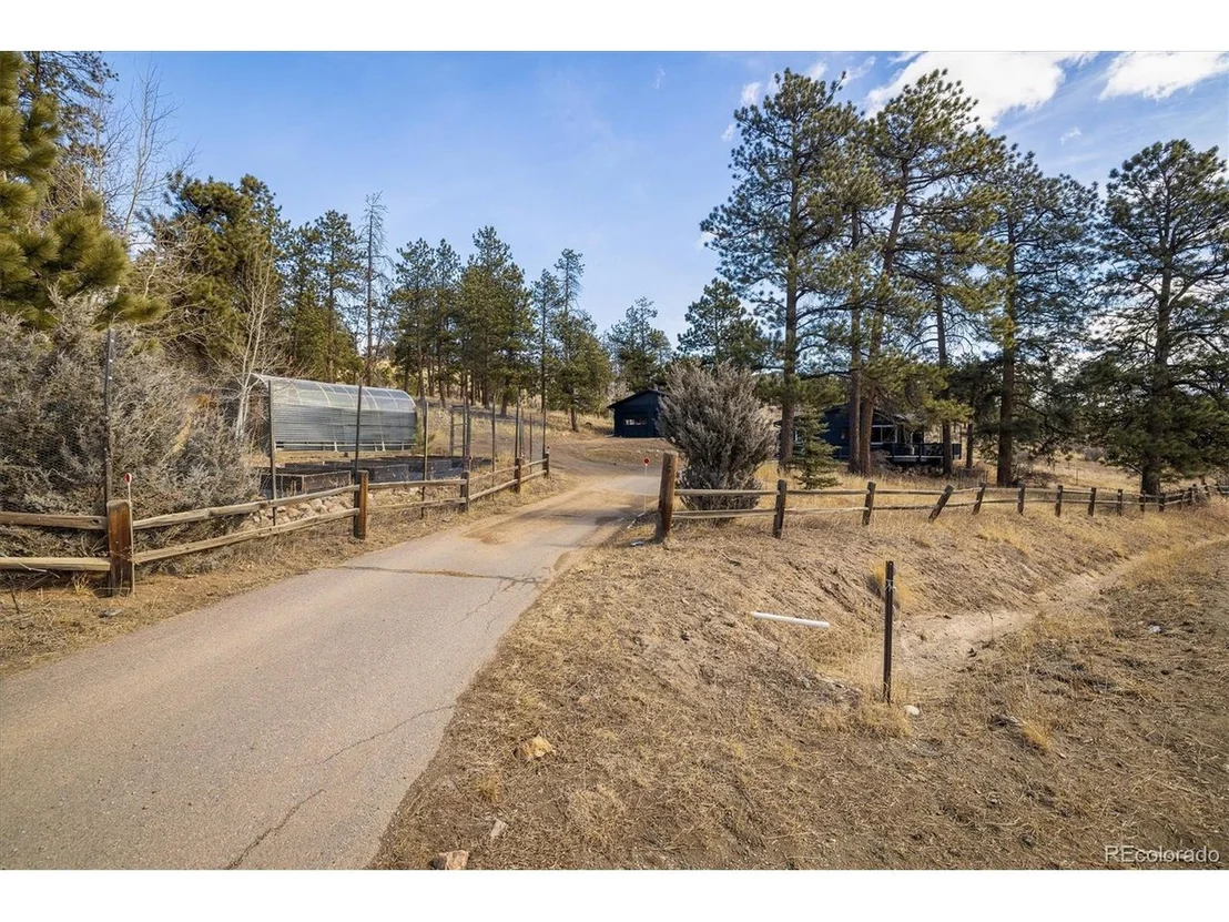 Photo of 1279 County Road 72