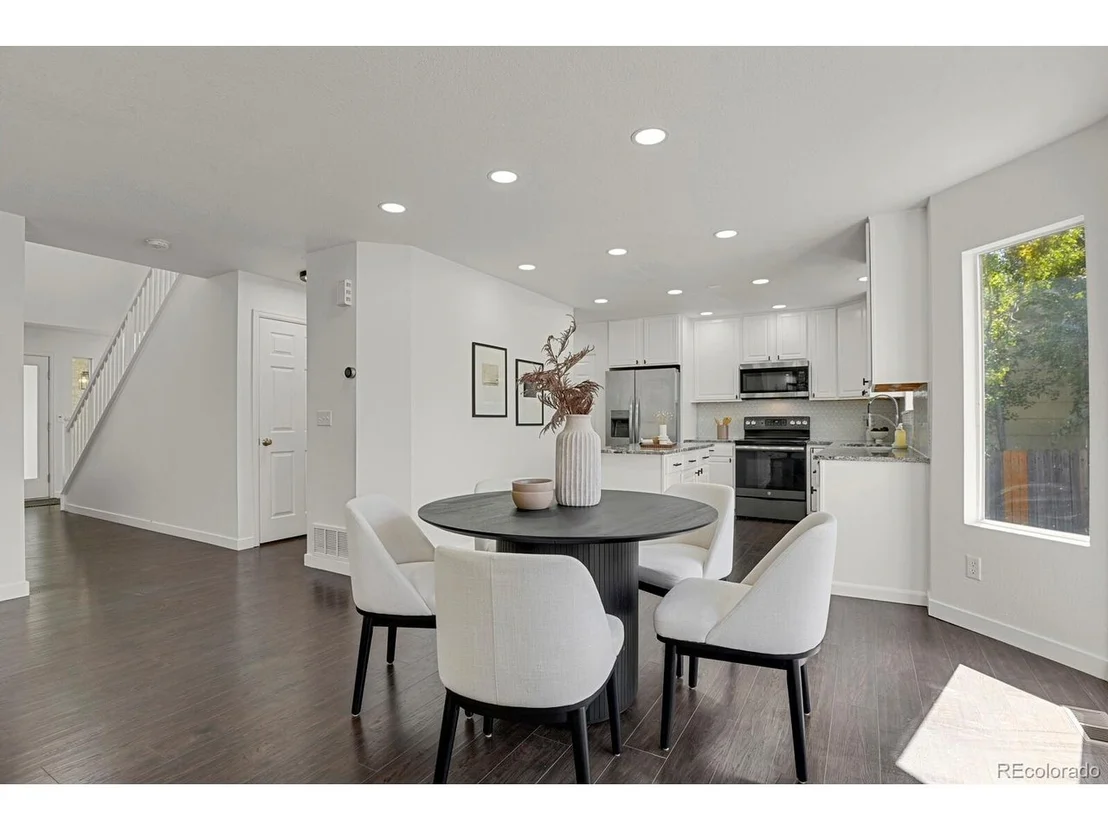 Photo of 7227 Prairie Cir