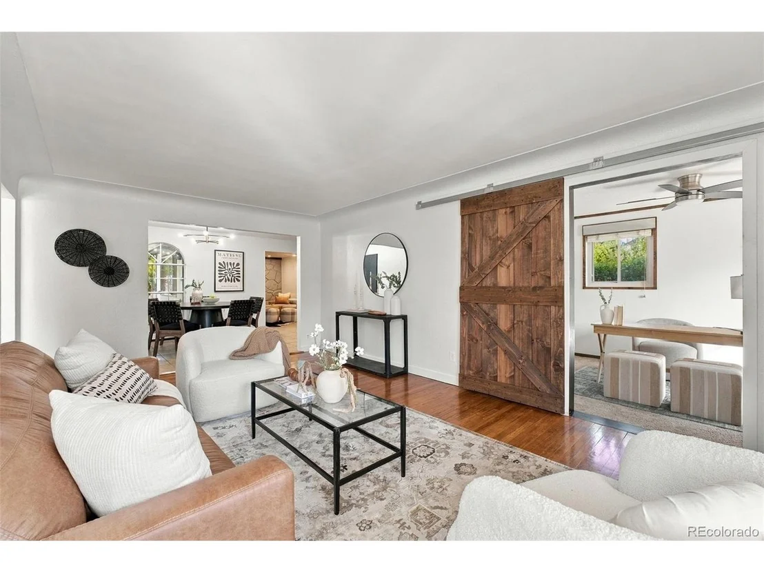 Photo of 4155 Jay St