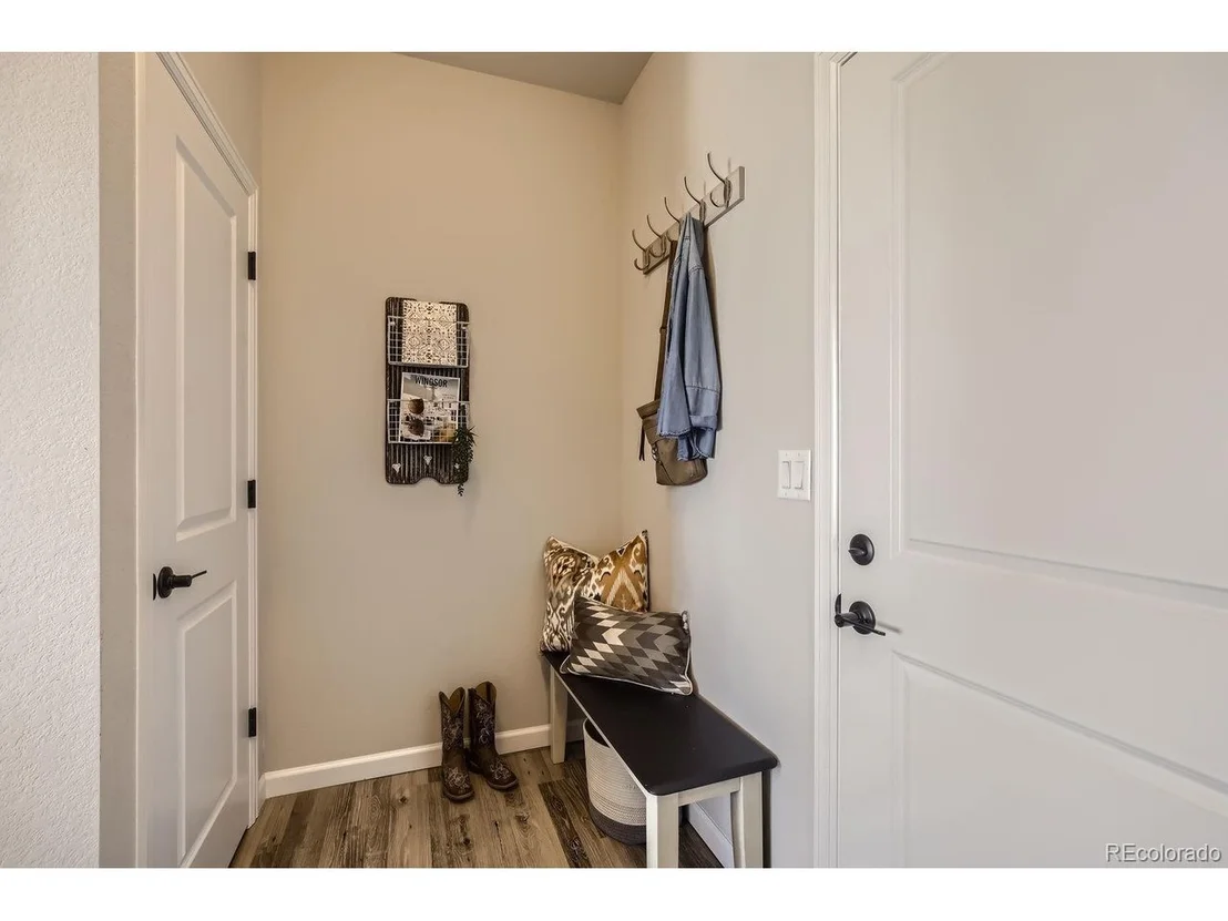 Photo of 1665 Shoreview Pkwy