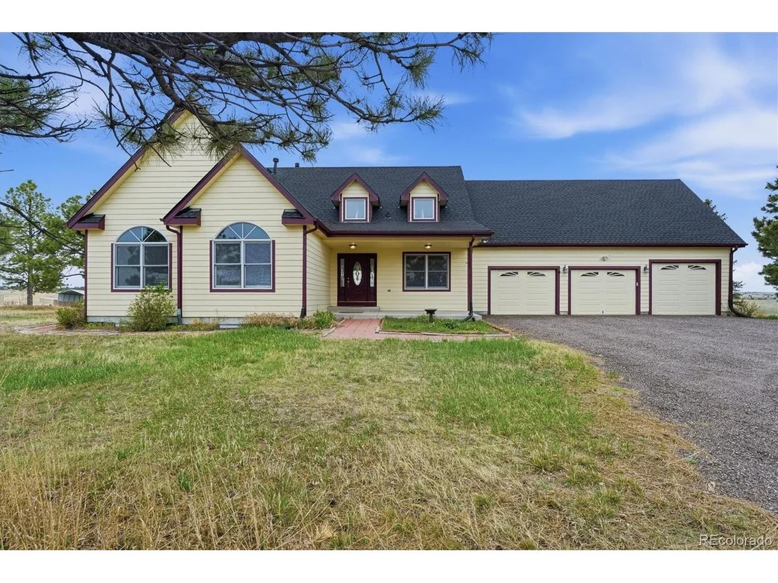 Photo of 7655 Summer Cir