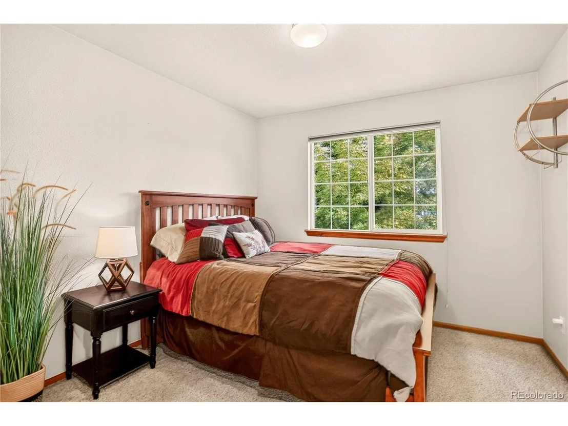 Photo of 1516 Red Mountain Dr