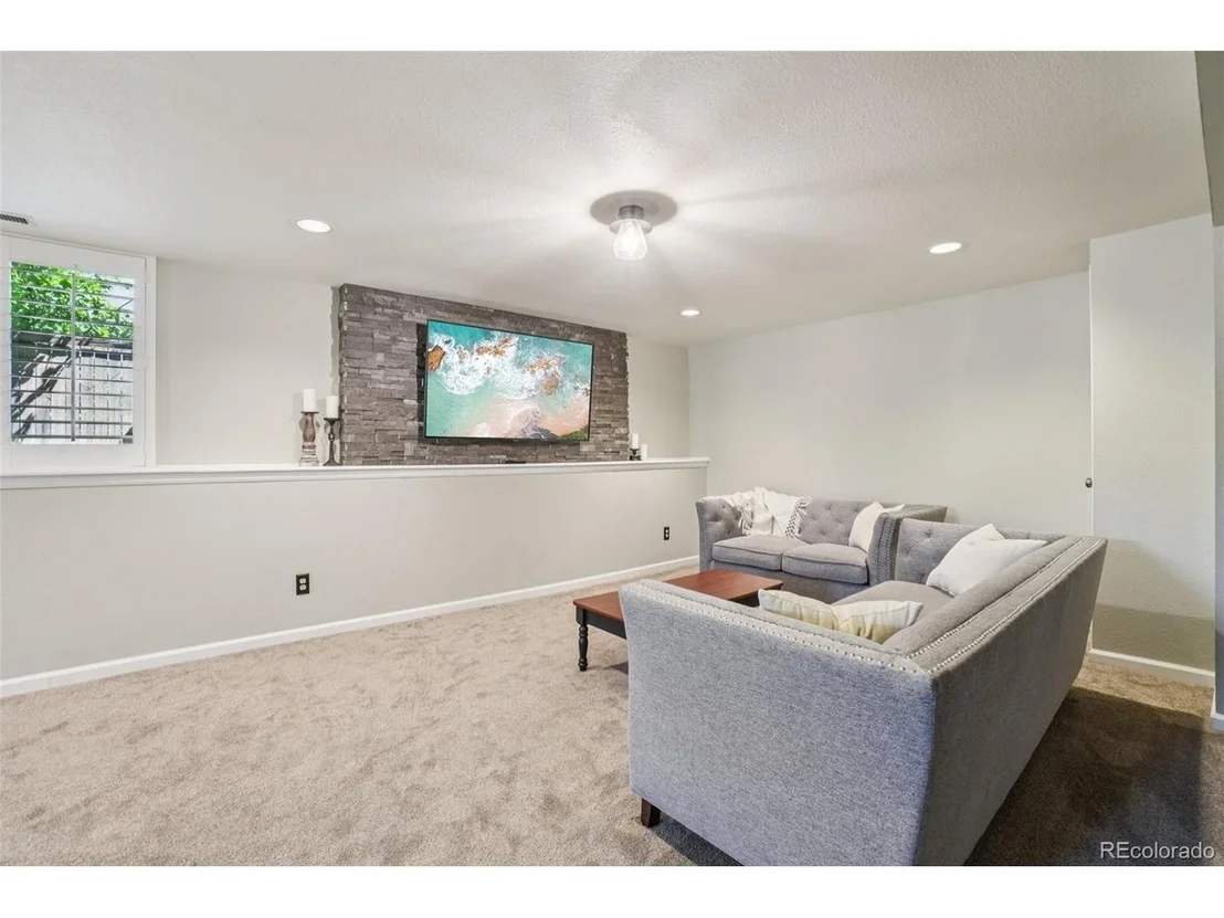 Photo of 7311 Rattlesnake Dr