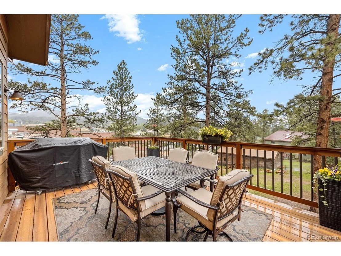 Photo of 5283 S Pine Rd