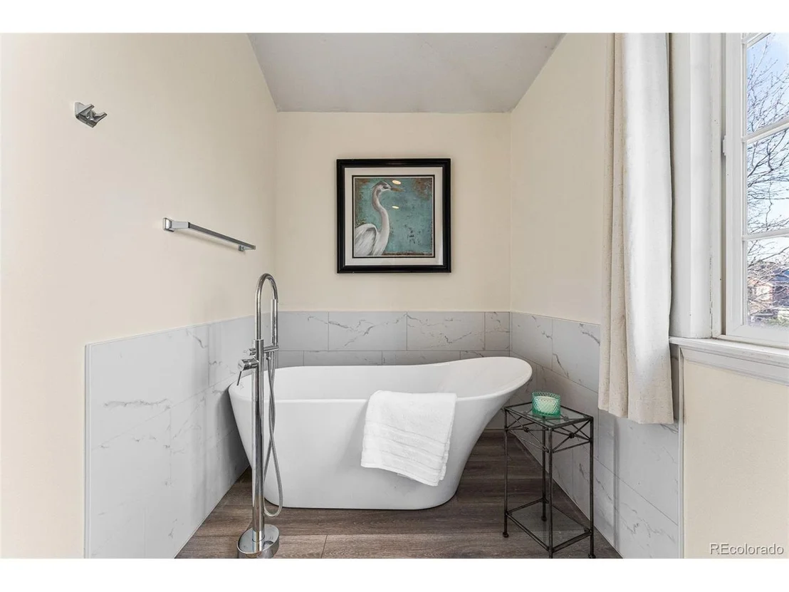 Photo of 321 Driftwood Cir