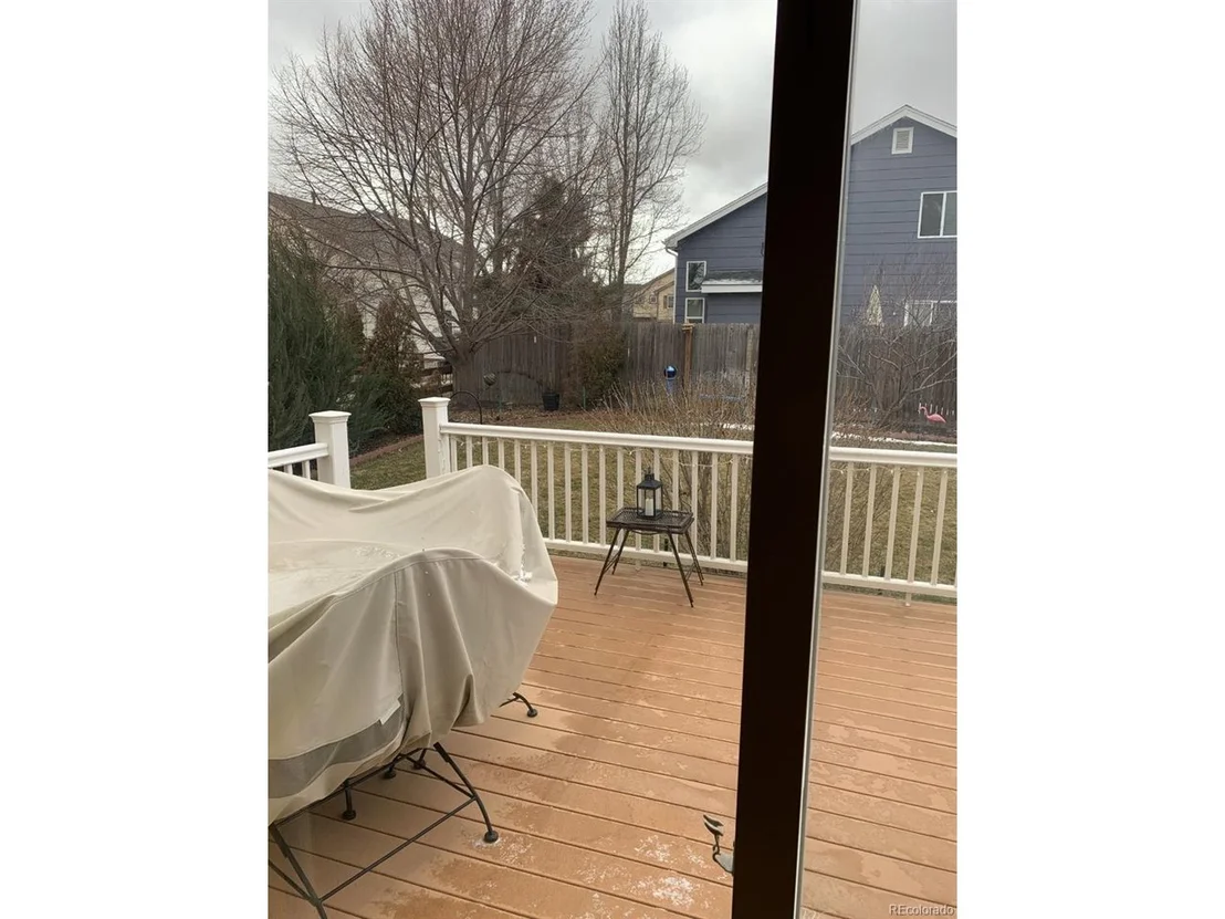 Photo of 6274 Stagecoach Ave
