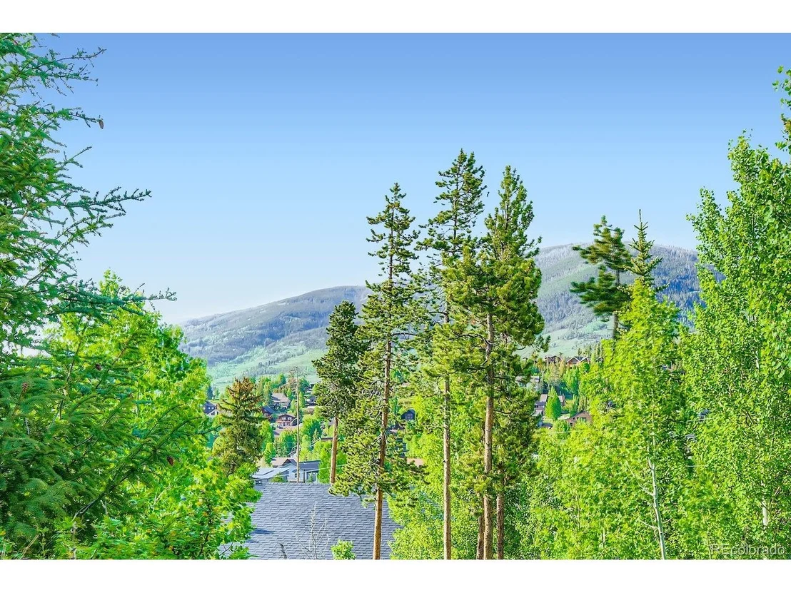 Photo of 134 Hideaway Ct
