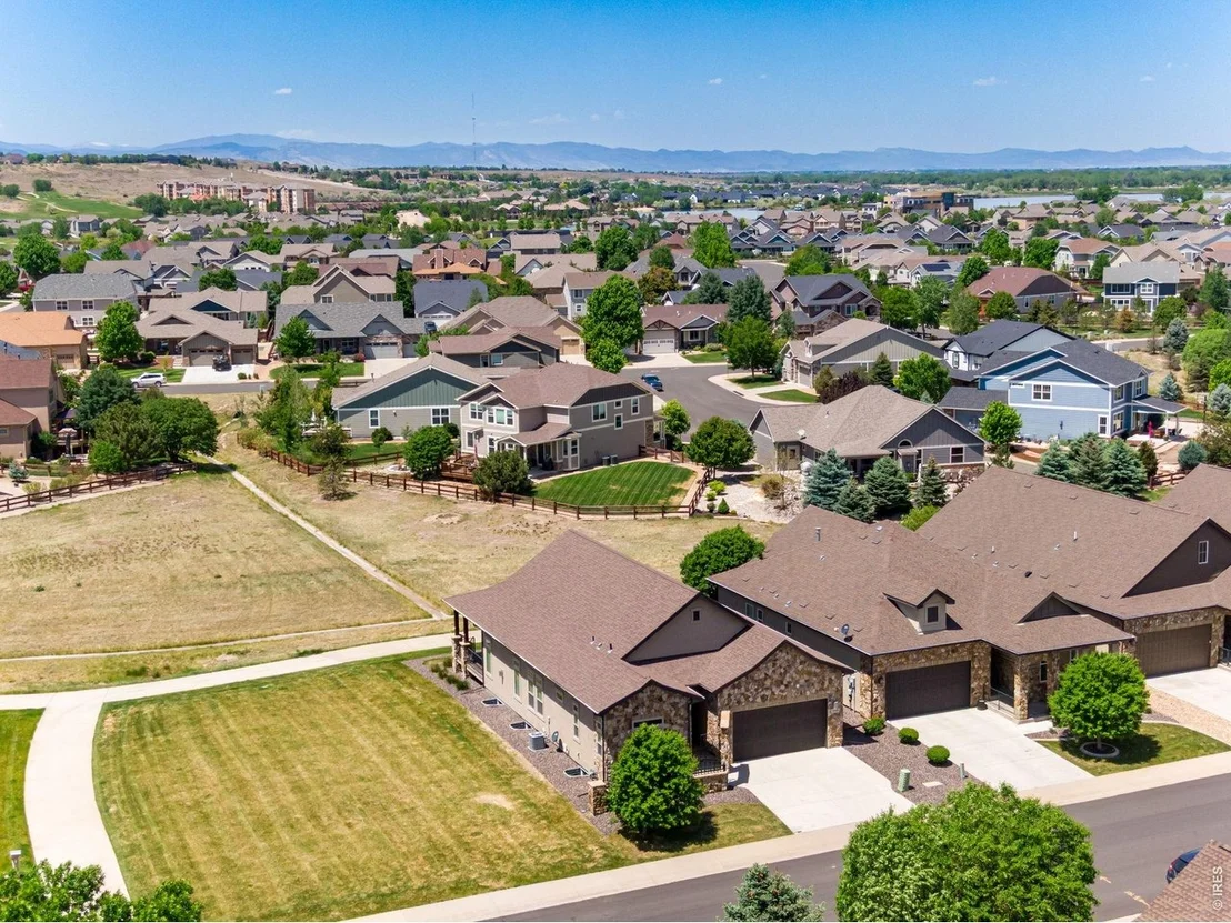 Photo of 2006 Vineyard Dr