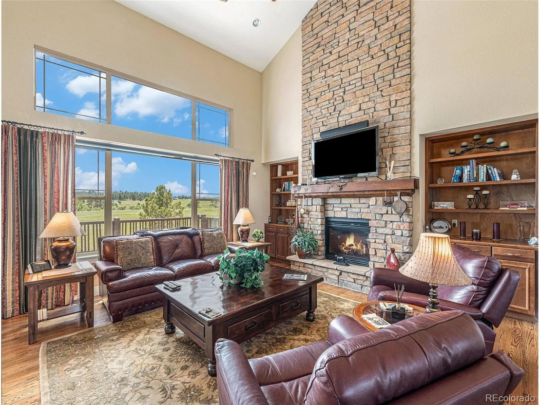 Photo of 1660 Prominence Cir