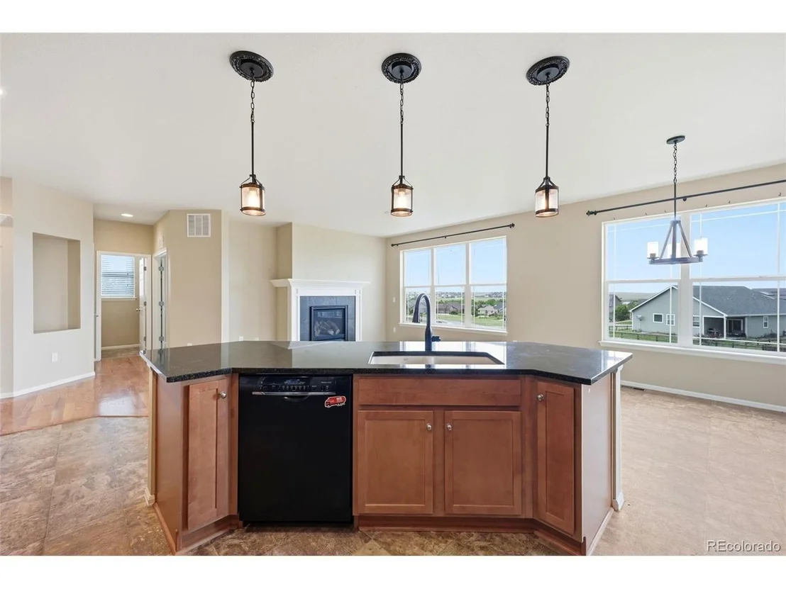 Photo of 42007 Westchester Cir