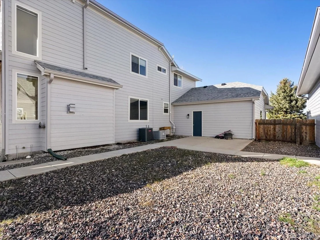 Photo of 49220 W Antelope Dr
