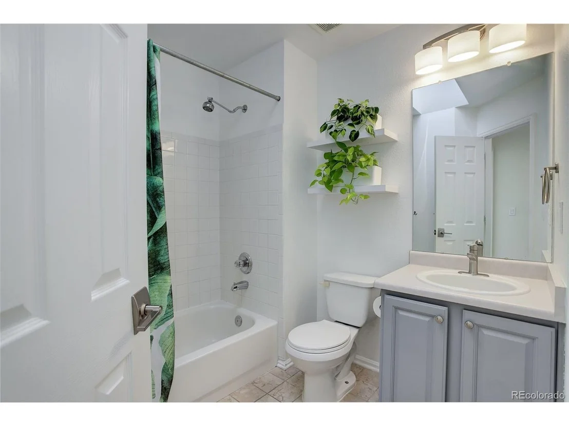 Photo of 2290 Andrew Dr