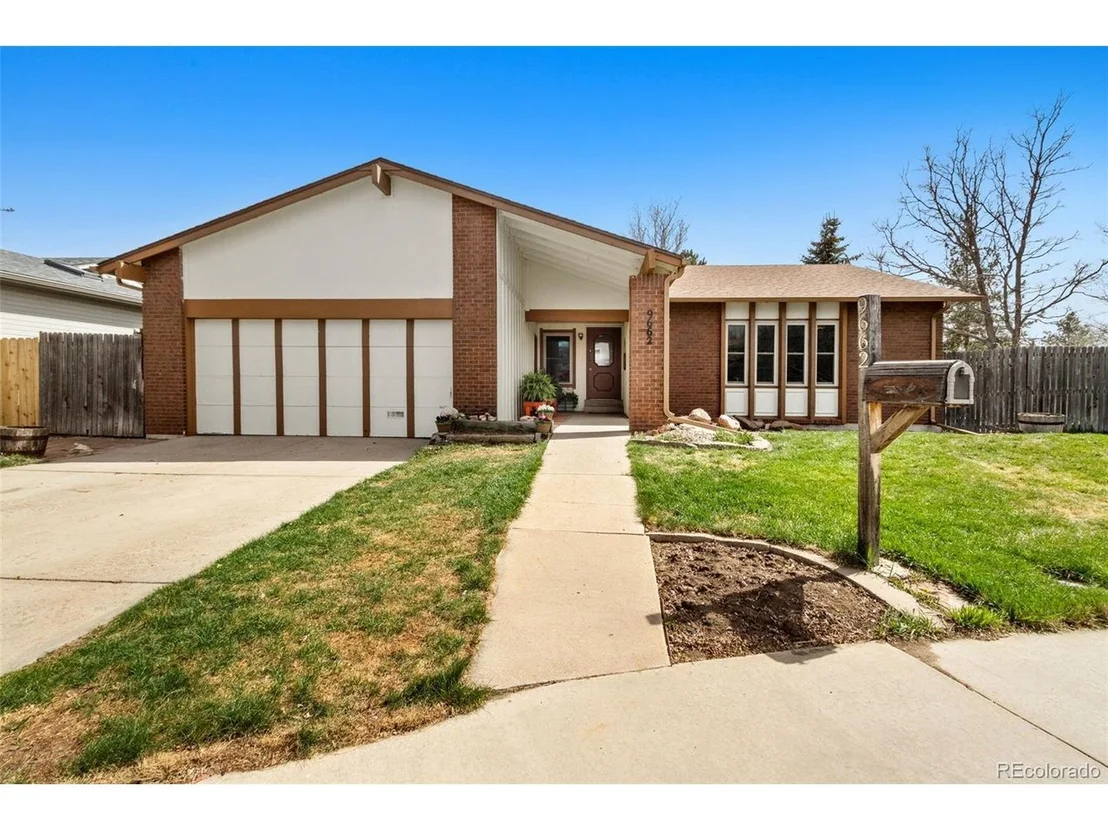 Photo of 9662 W 89th Cir