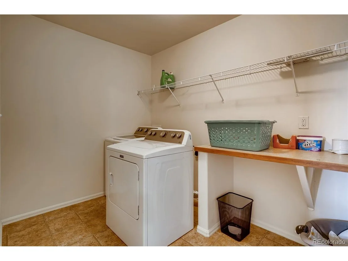 Photo of 2212 Jade Ave