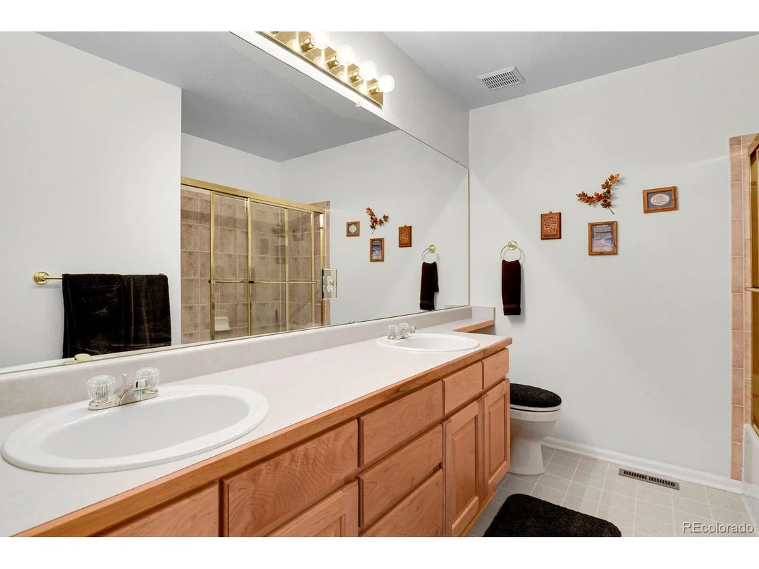 Photo of 10091 Darwin Ln