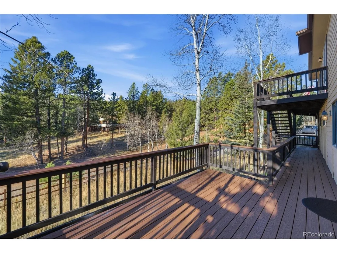 Photo of 33799 Warren Rd