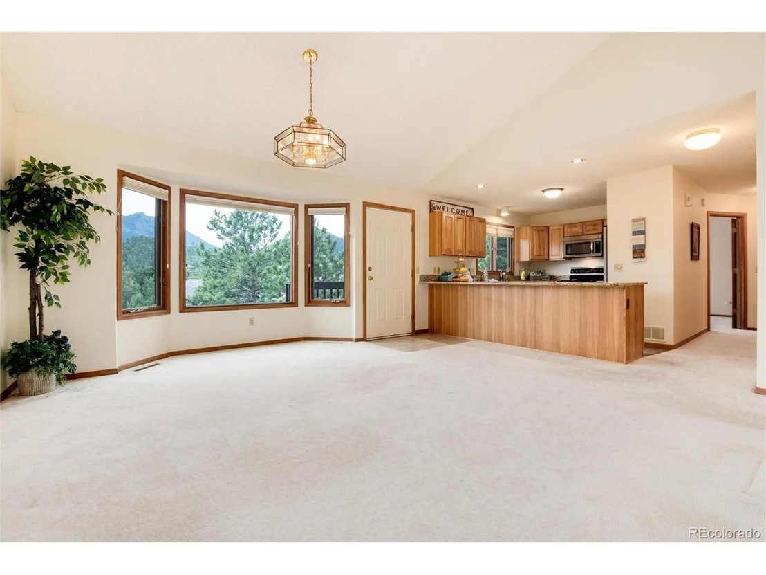 Photo of 1685 Prospect Estates Dr
