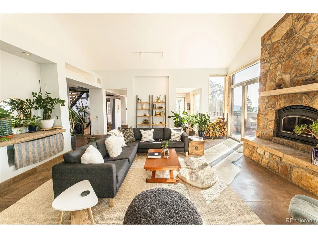 Photo of 4349 Ridge Rd