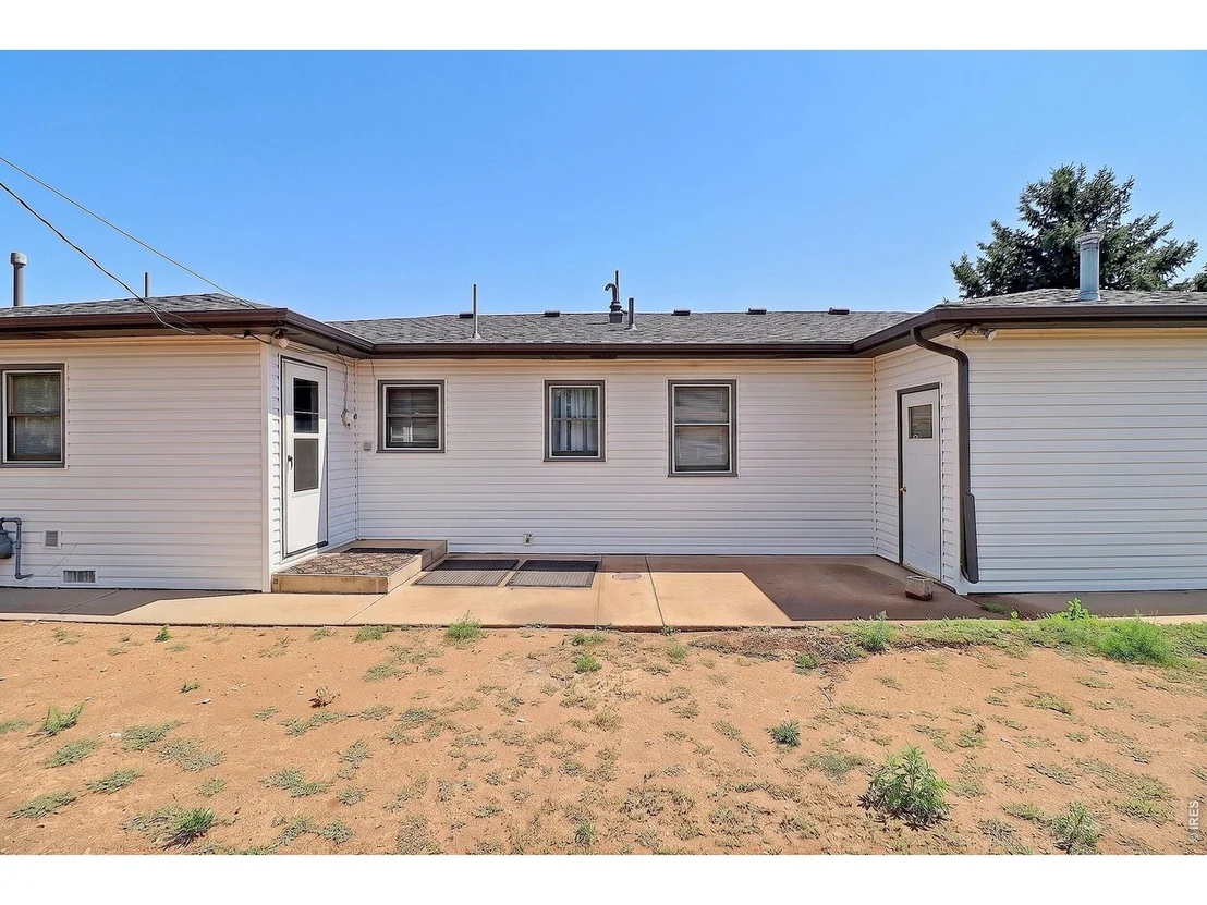 Photo of 3001 Sunset Dr