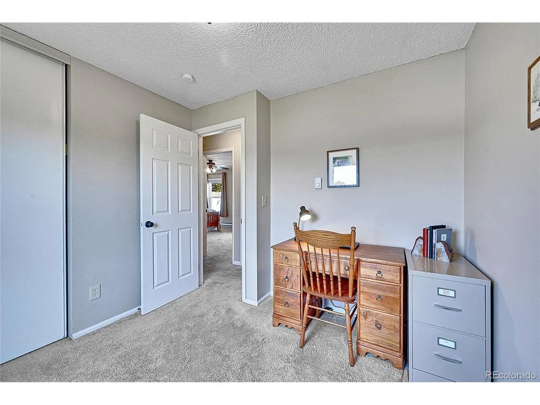 Photo of 1093 Lilac Cir