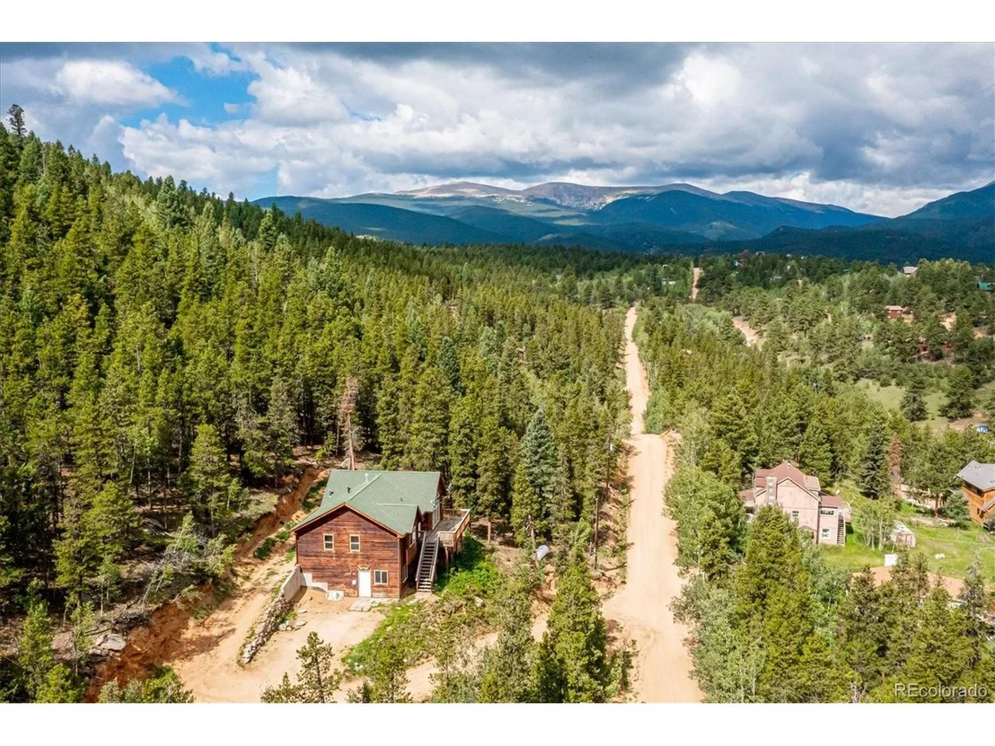 Photo of 368 Lakeview Rd