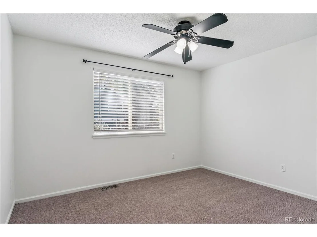 Photo of 832 Timbervale Trl