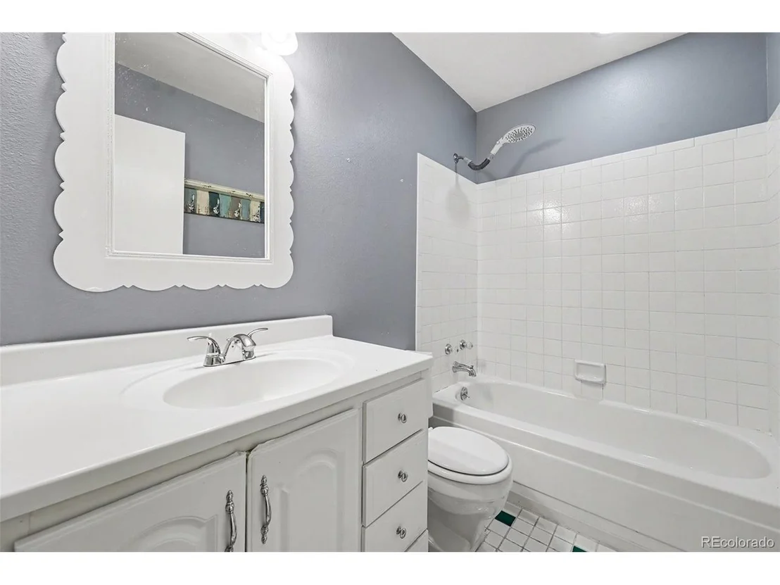 Photo of 454 Old Stone Dr