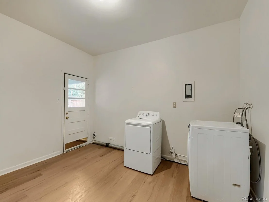 Photo of 1901 Columbine Ave