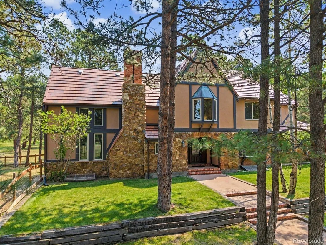 Photo of 8310 Windfall Way