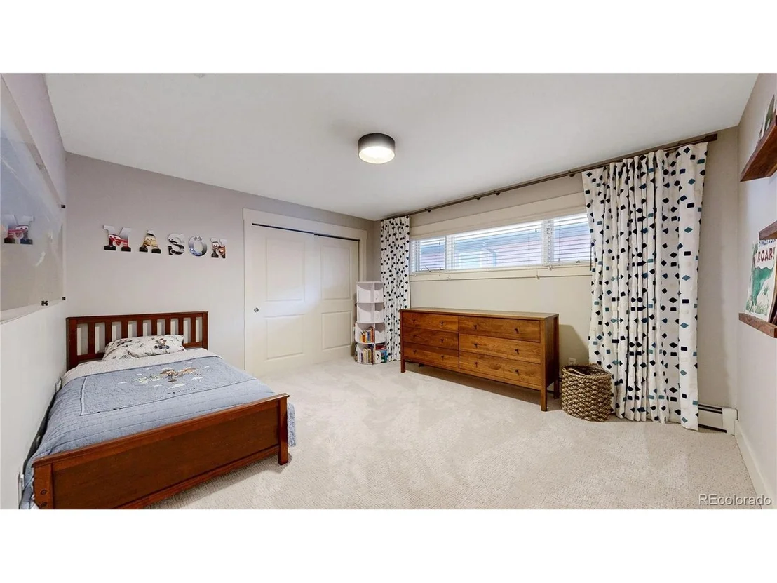 Photo of 477 Locust St