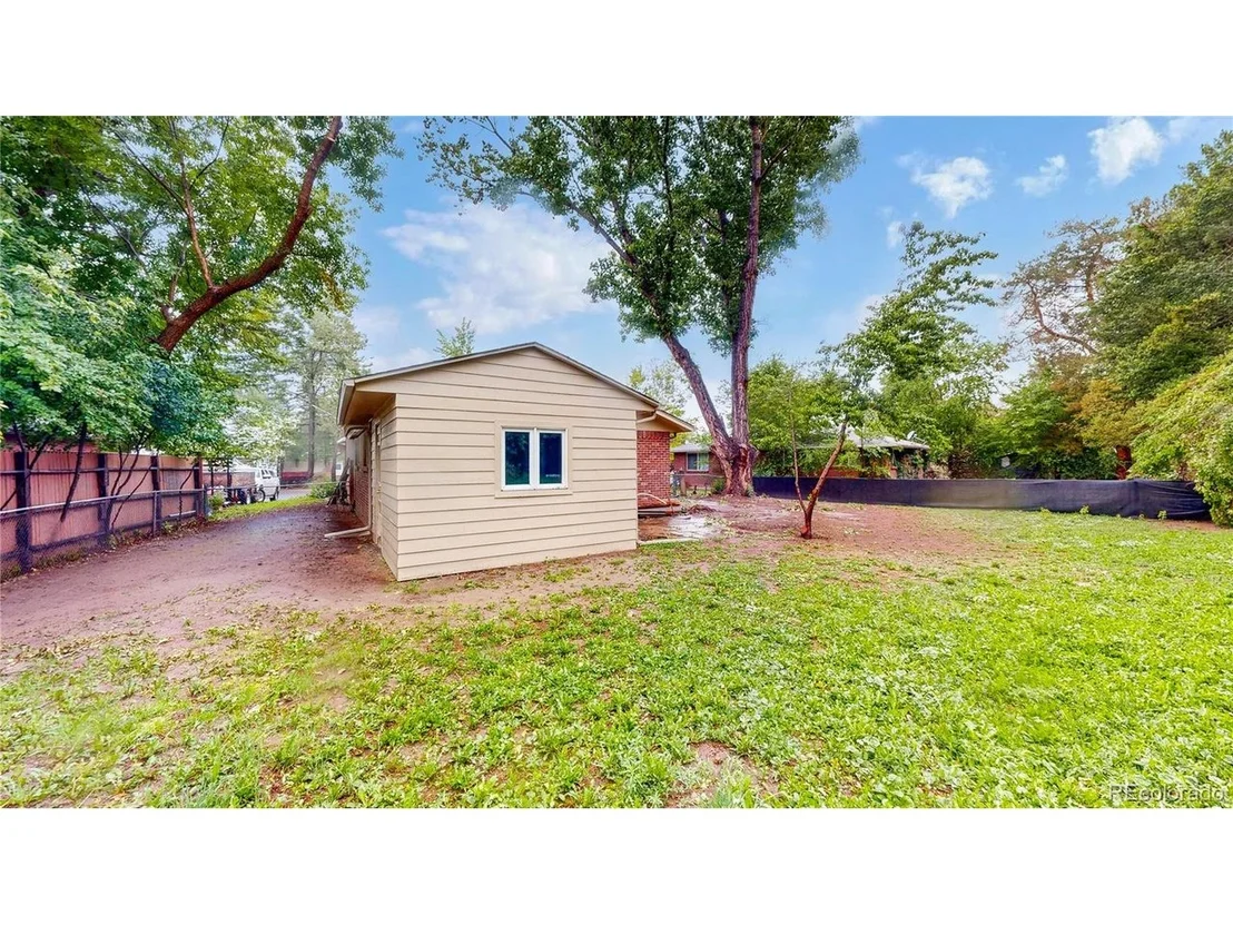 Photo of 716 Goss Dr