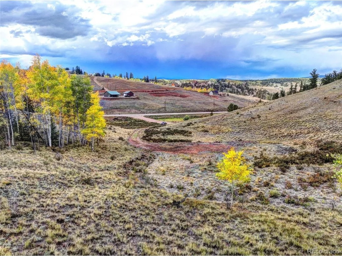 Photo of 736 Stagestop Rd