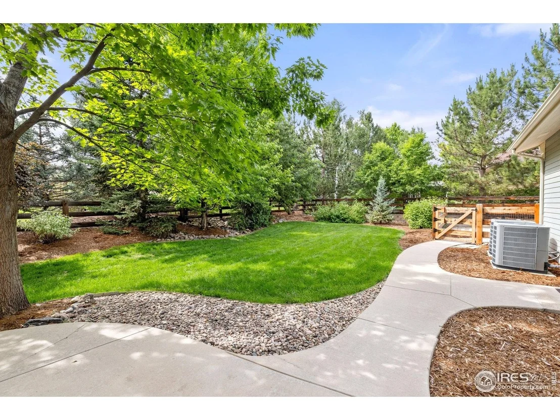 Photo of 1231 Hawk Ridge Rd