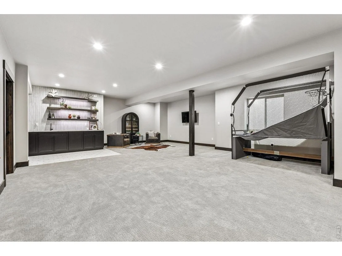 Photo of 2355 Sugarloaf Rd