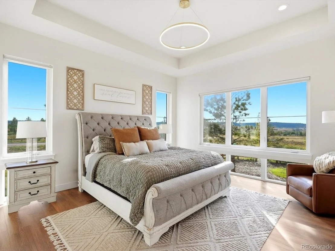 Photo of 1675 Arrowpoint Ct