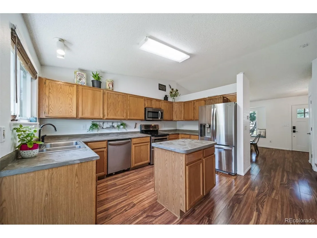 Photo of 17612 Cornish Pl