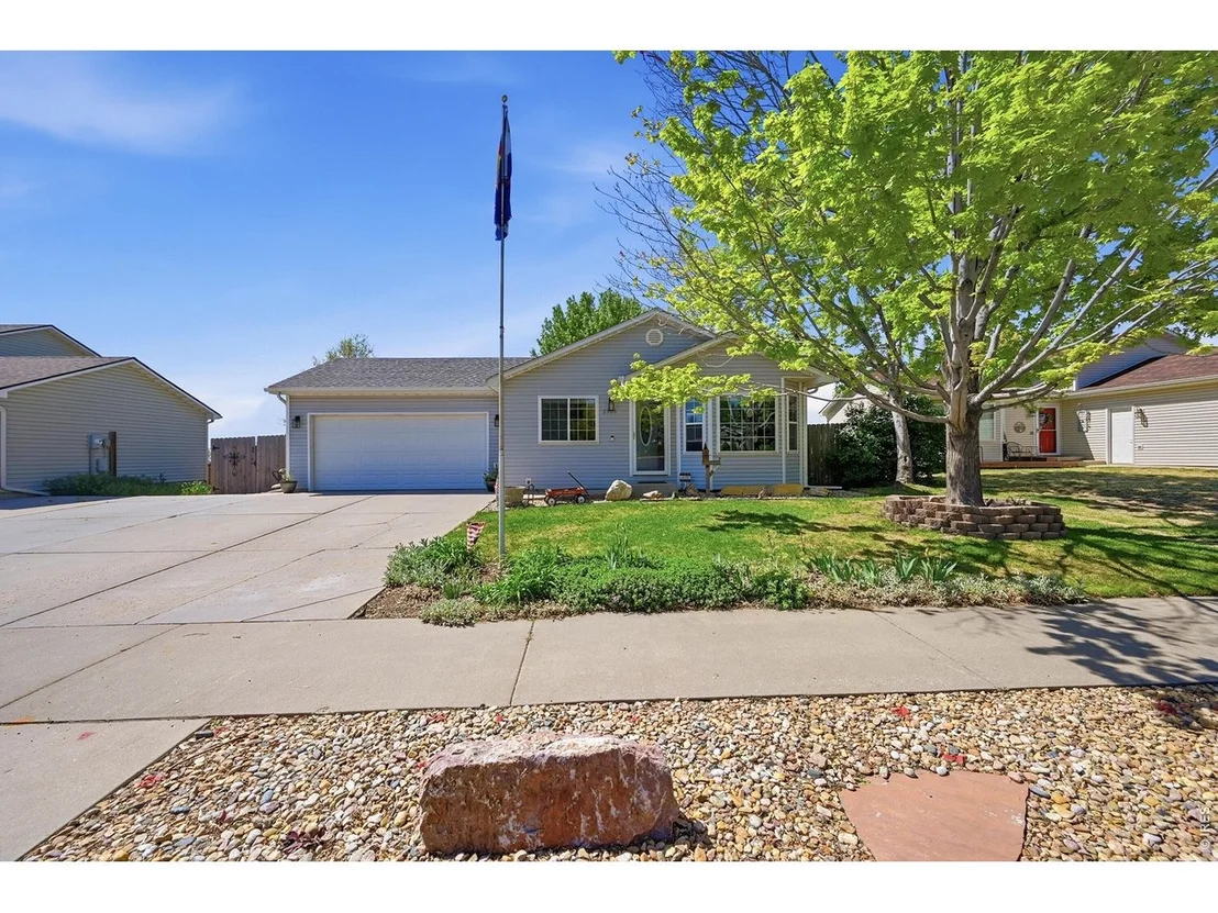 Photo of 2906 Hawk Dr