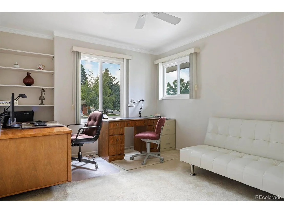 Photo of 300 Fox Dr