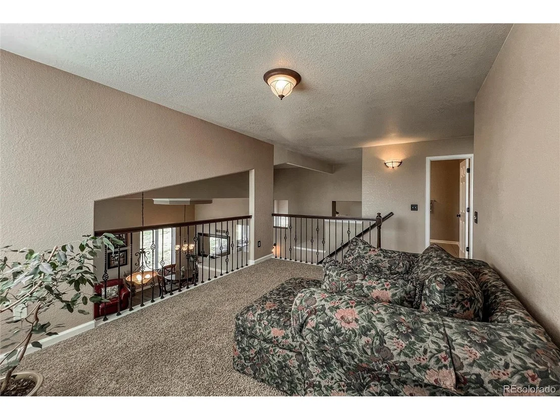 Photo of 6271 McIntyre Way