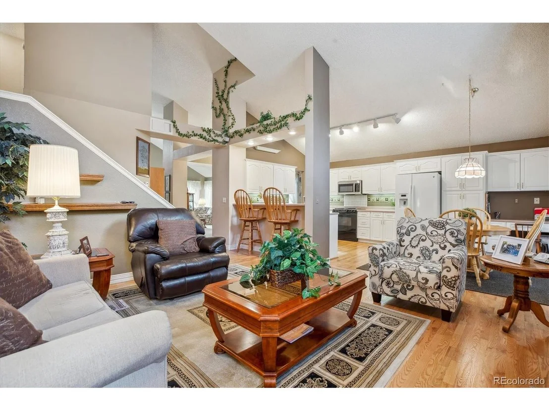 Photo of 17038 Lamar Dr