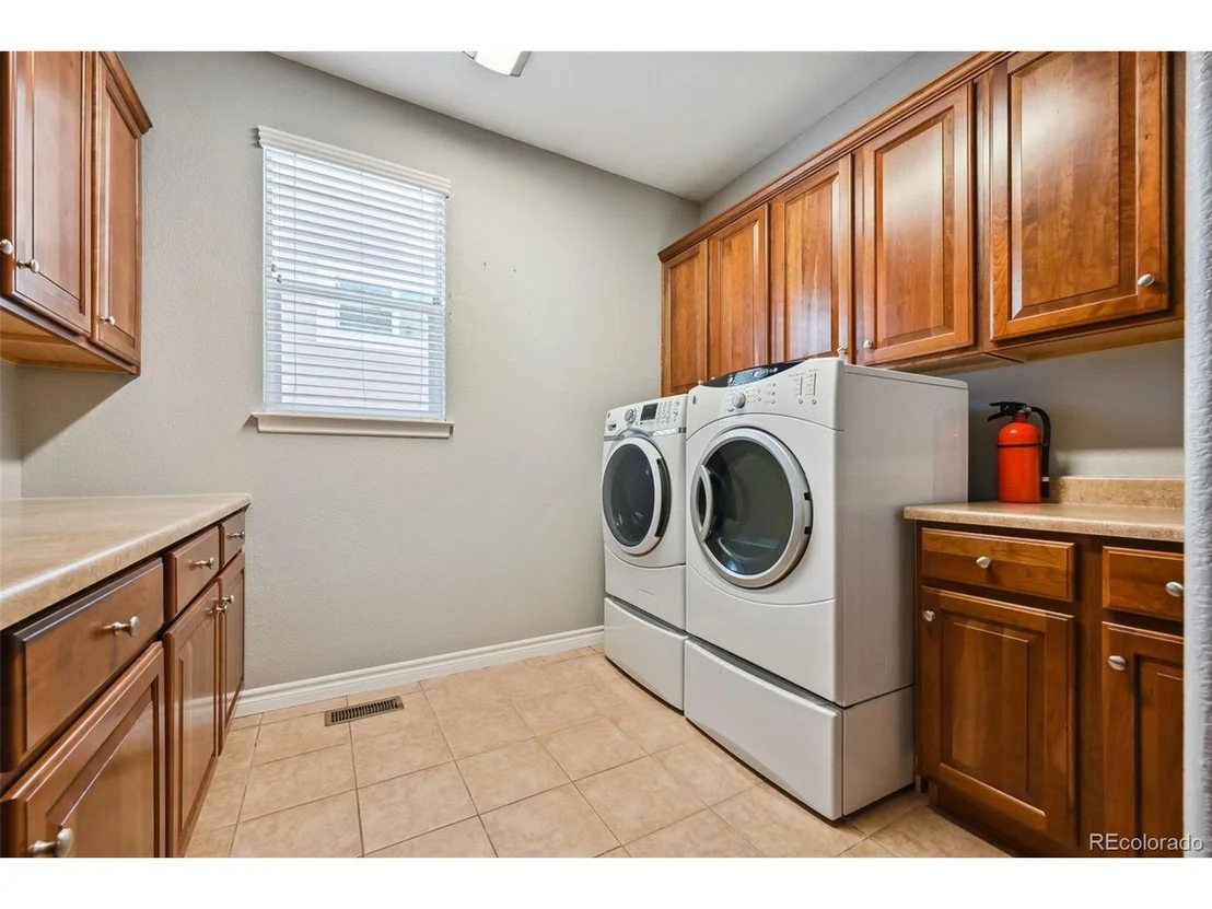 Photo of 10987 Bluegate Way