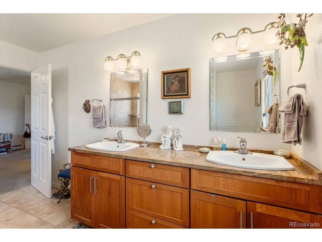 Photo of 7610 Meadowlark Ln